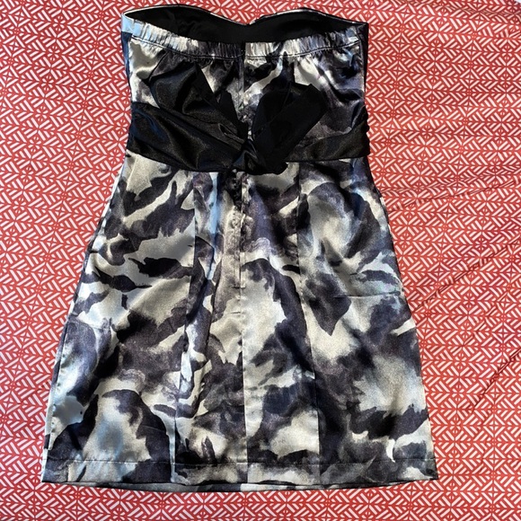 FREE WHEN BUNDLE WITH REGULAR PRICE - Picture 2 of 5